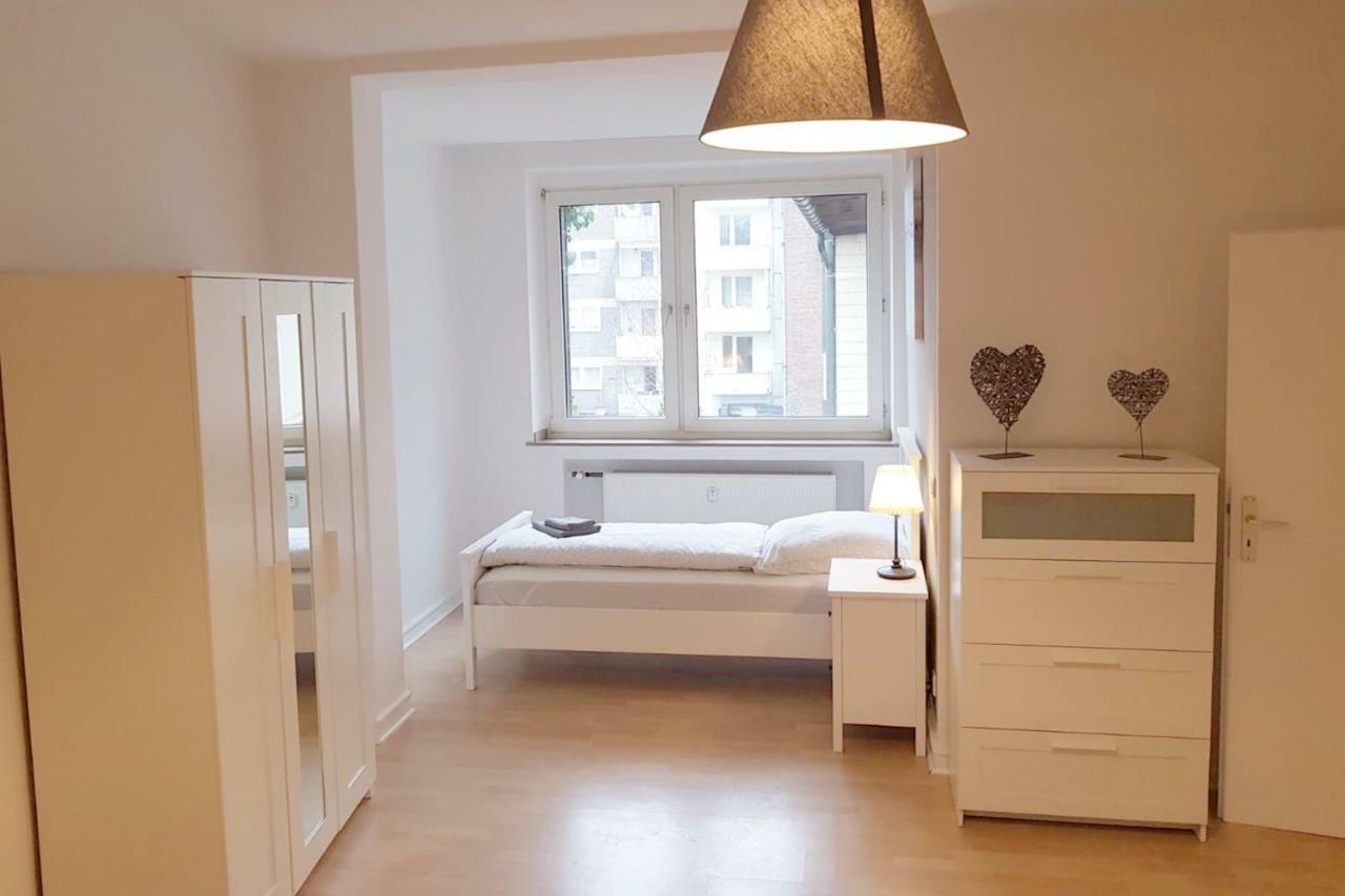 Cosy Apartment Neuss Bagian luar foto